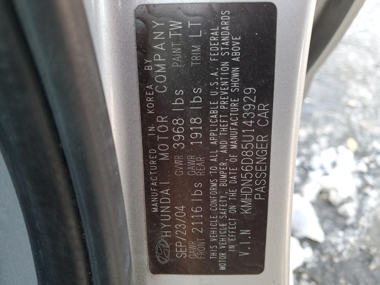 2005 Hyundai Elantra - Image 14