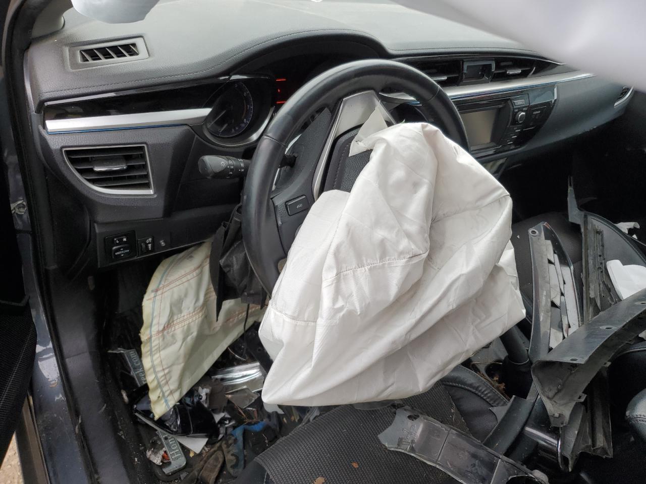 2015 Toyota Corolla - Image 8