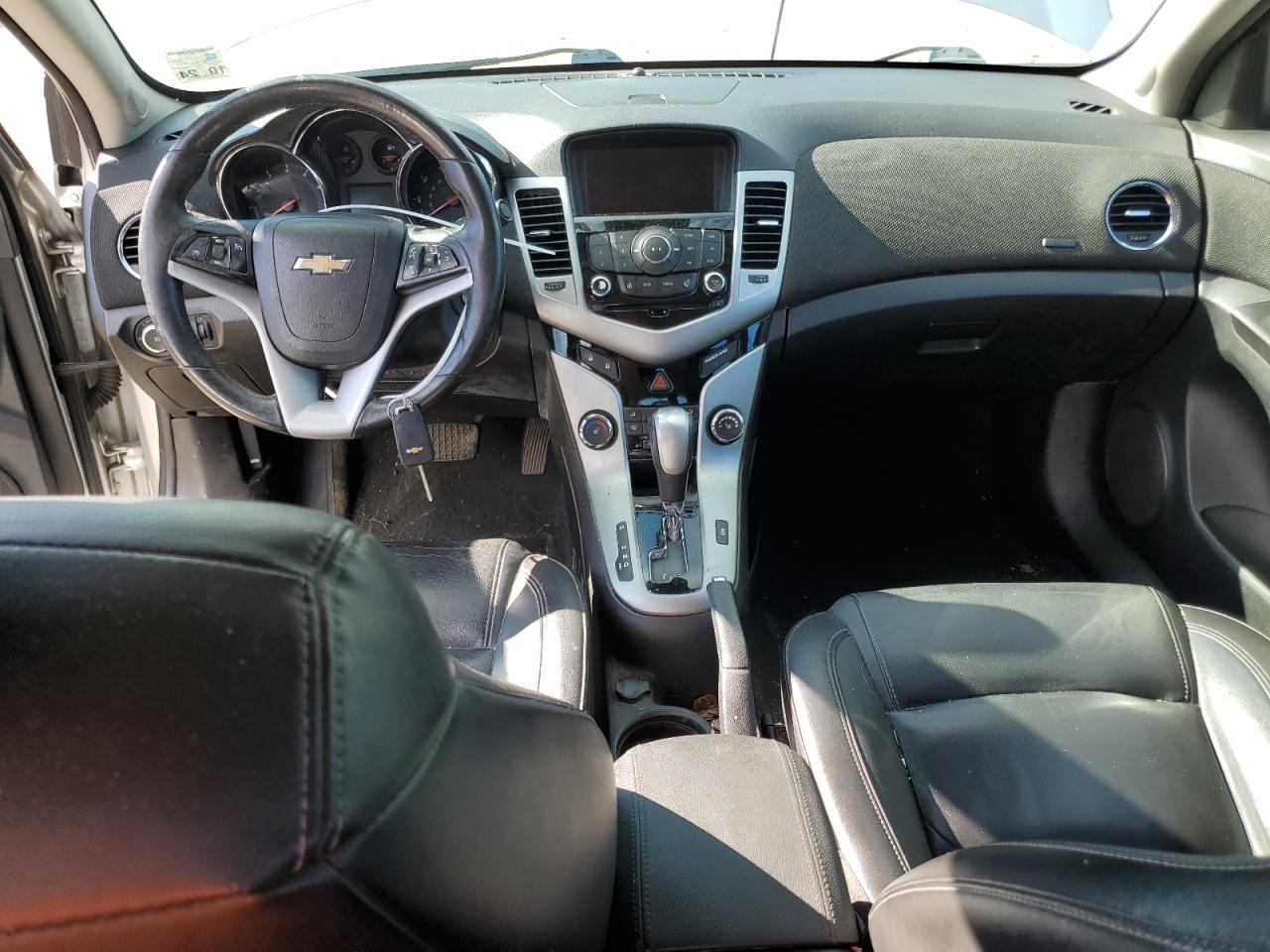 2014 Chevrolet Cruze - Image 8