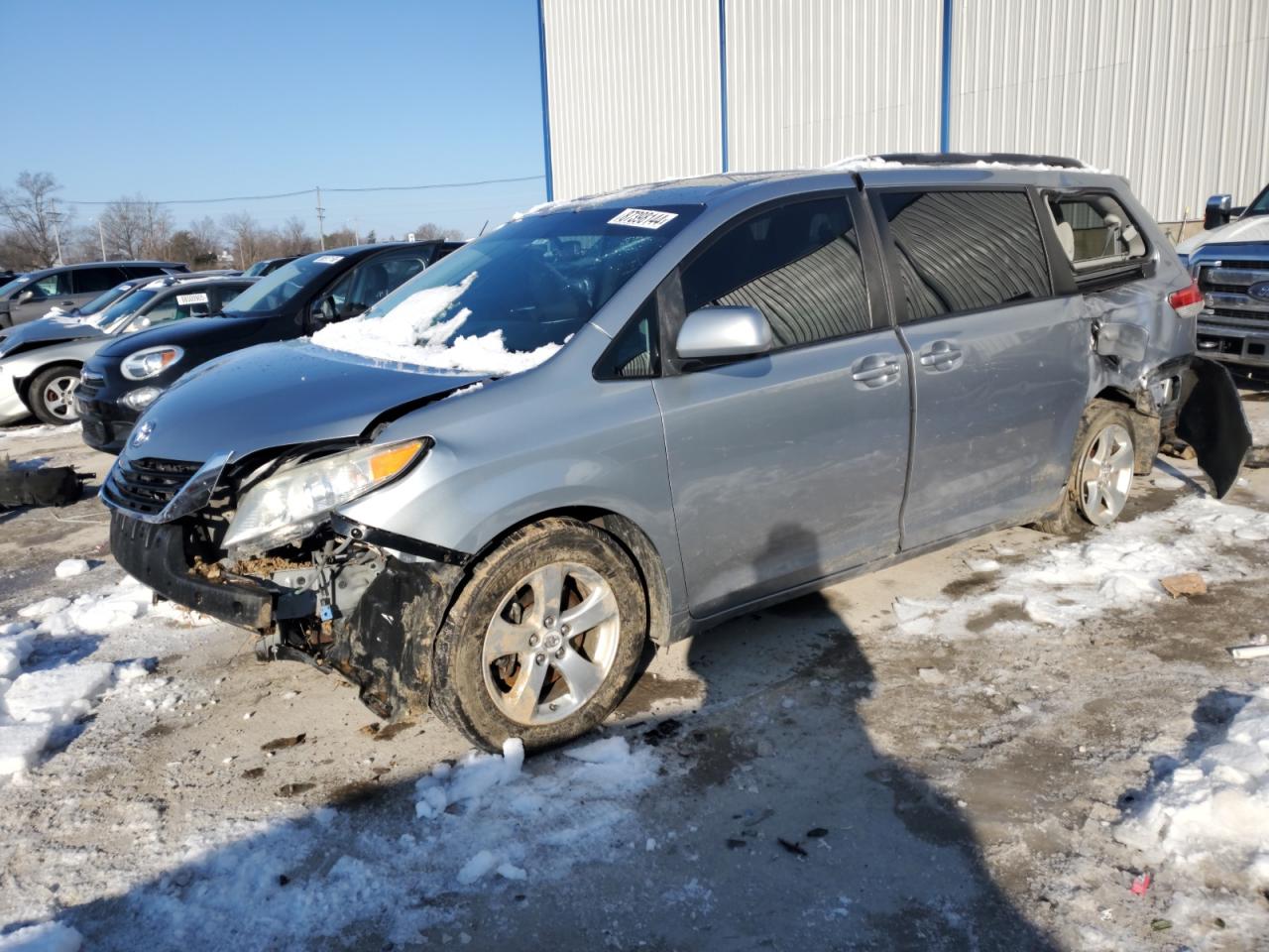 2011 Toyota Sienna - Image 1
