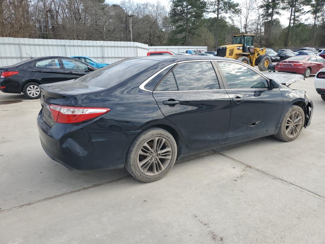 2016 Toyota Camry - Image 3