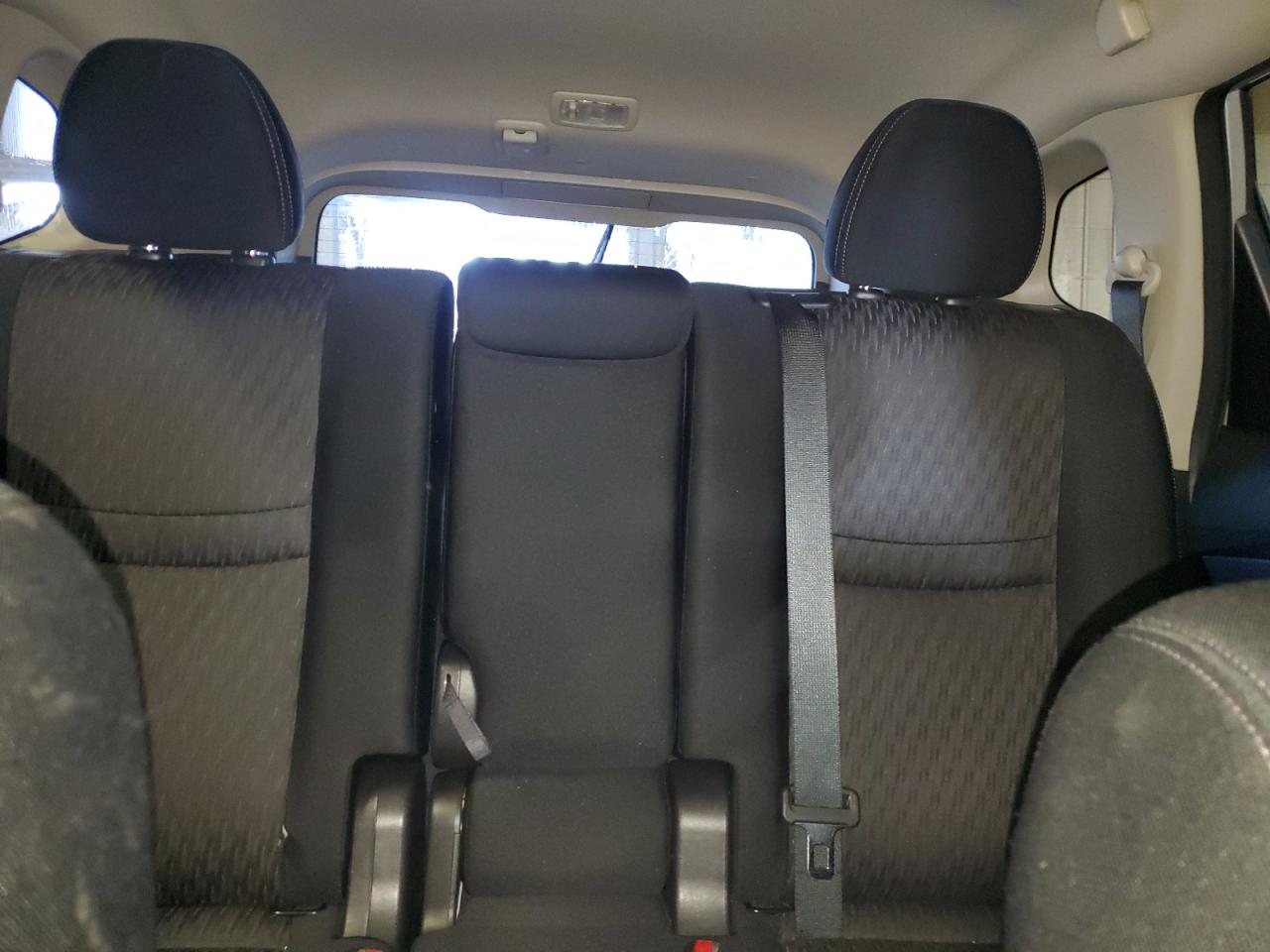 2020 Nissan Rogue - Image 10