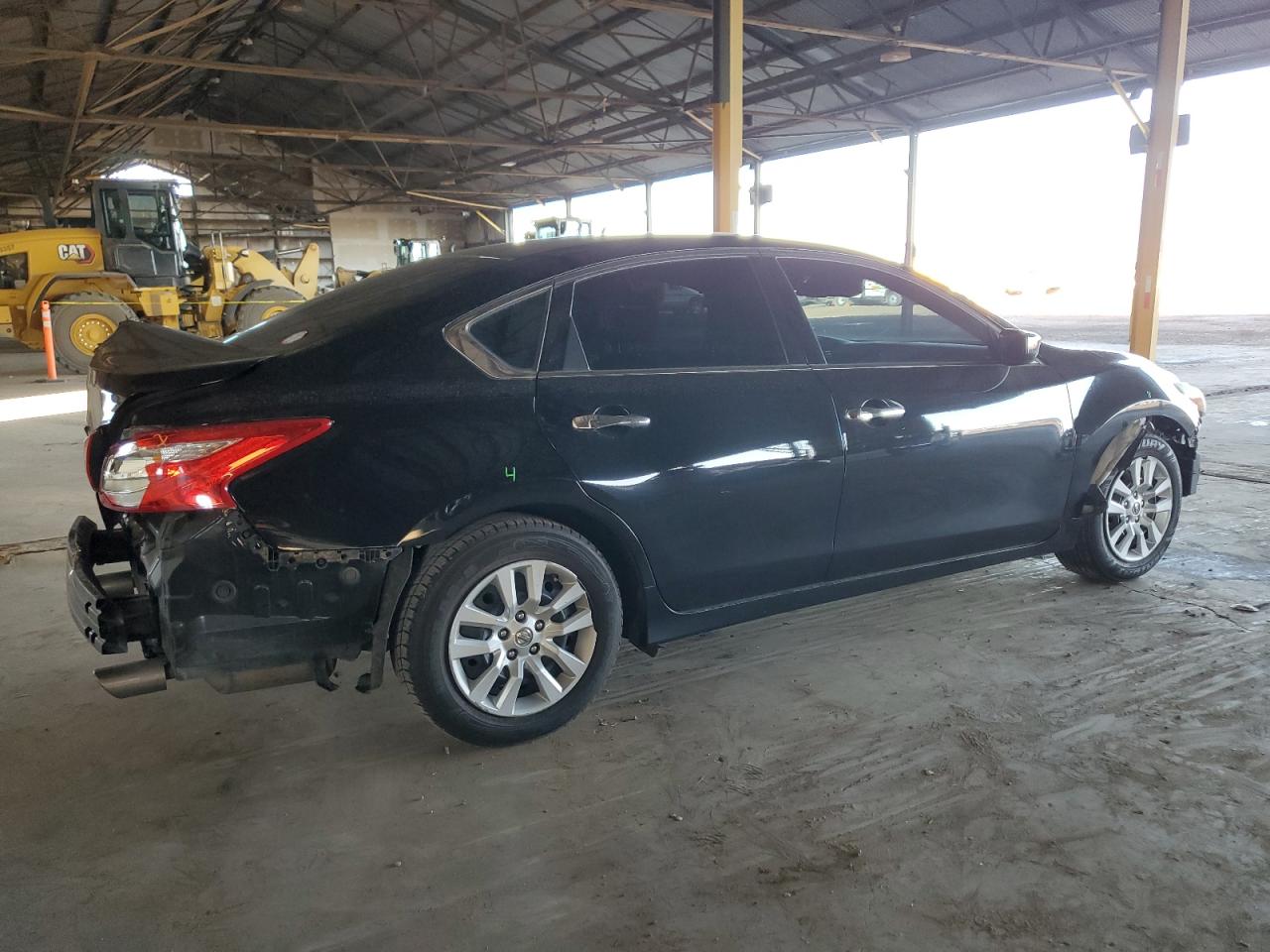 2017 Nissan Altima - Image 3