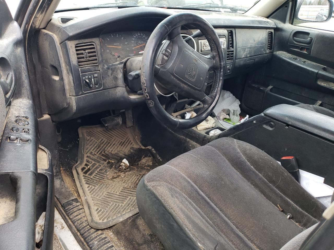2001 Dodge Dakota - Image 8
