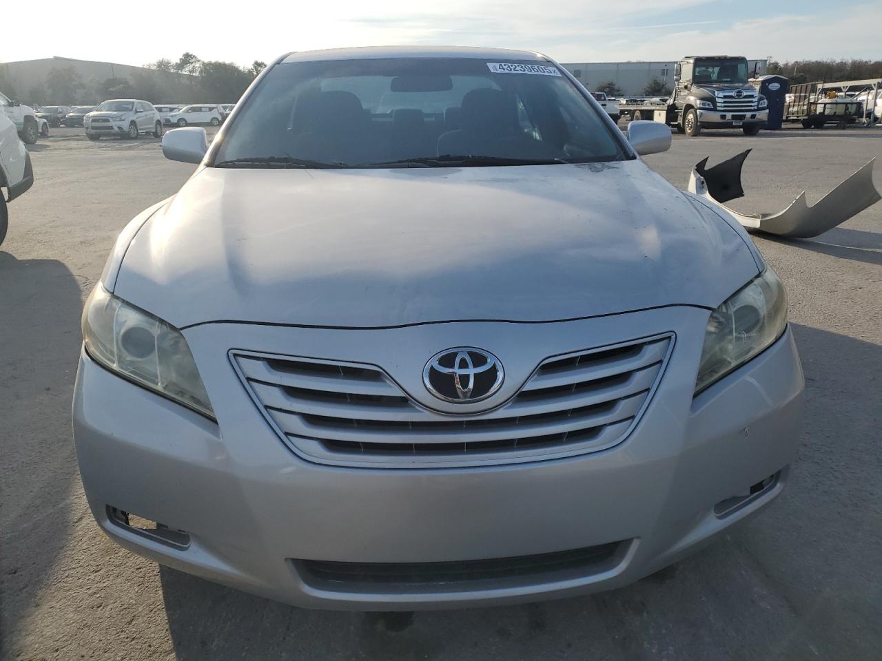 2009 Toyota Camry - Image 5