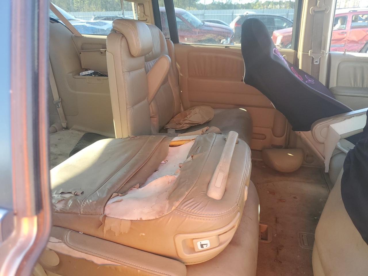 2006 Honda Odyssey - Image 11