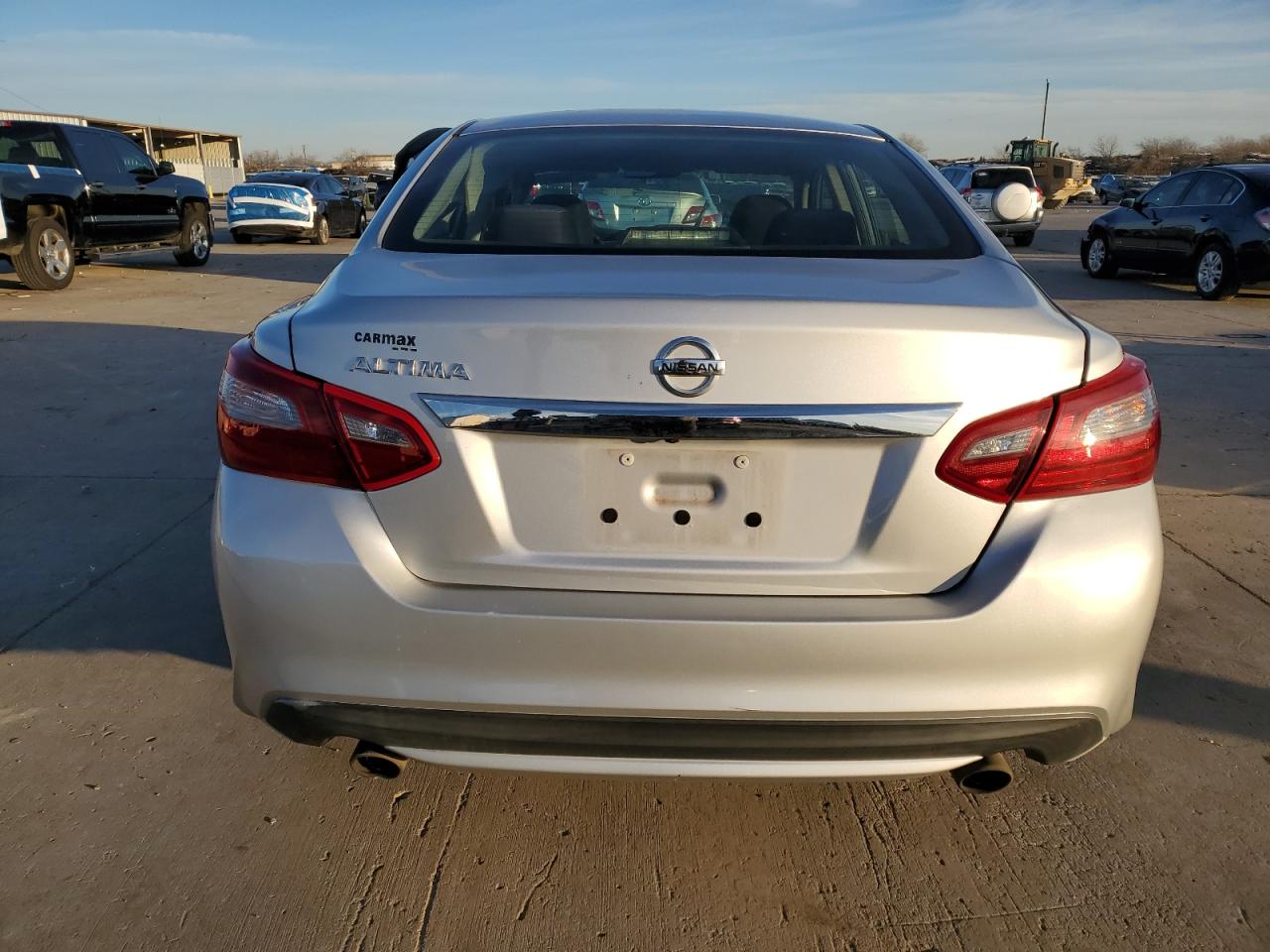 2018 Nissan Altima - Image 6
