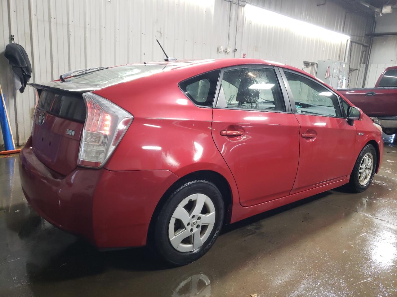 2011 Toyota Prius - Image 3