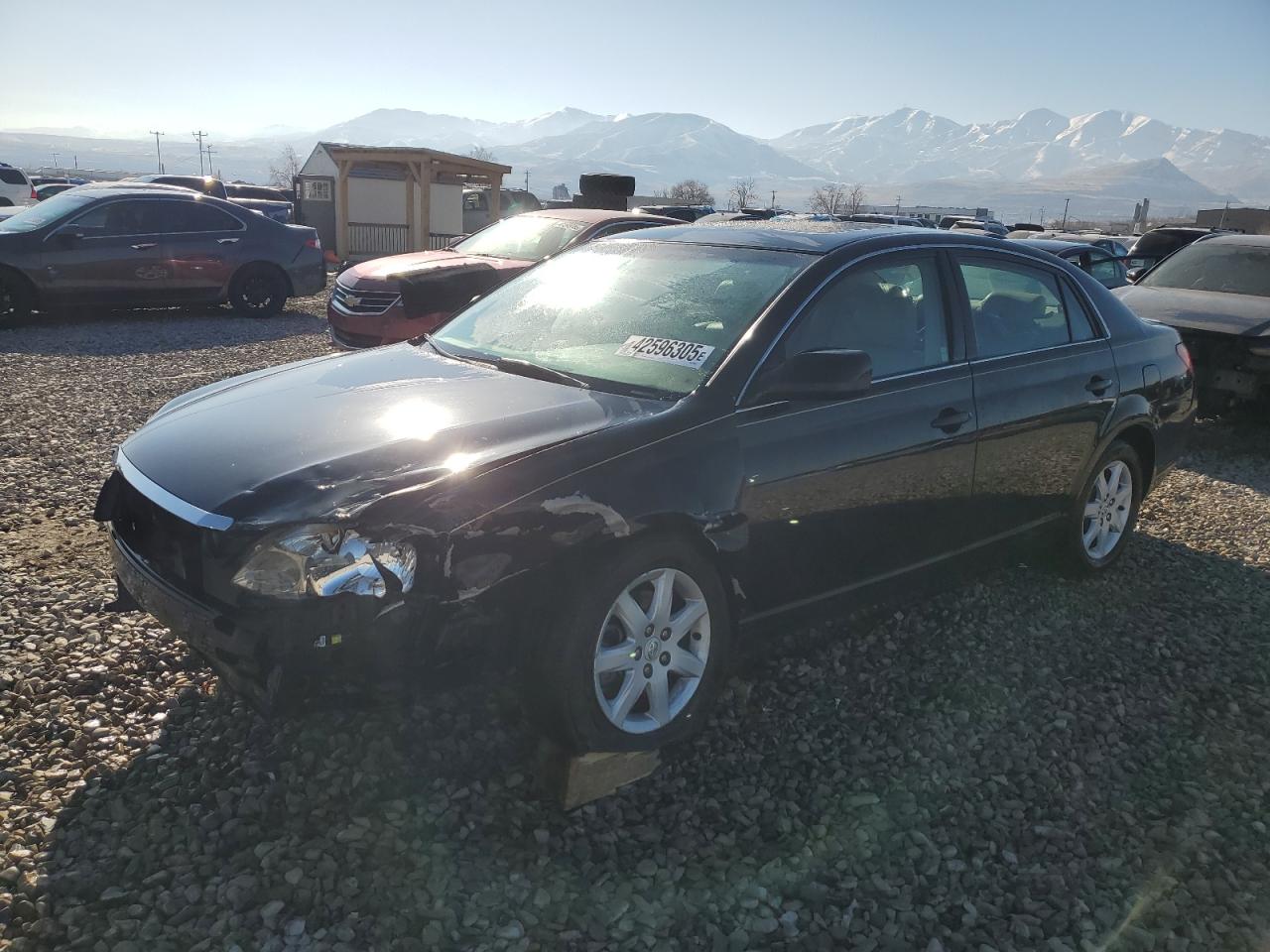 2005 Toyota Avalon - Image 1