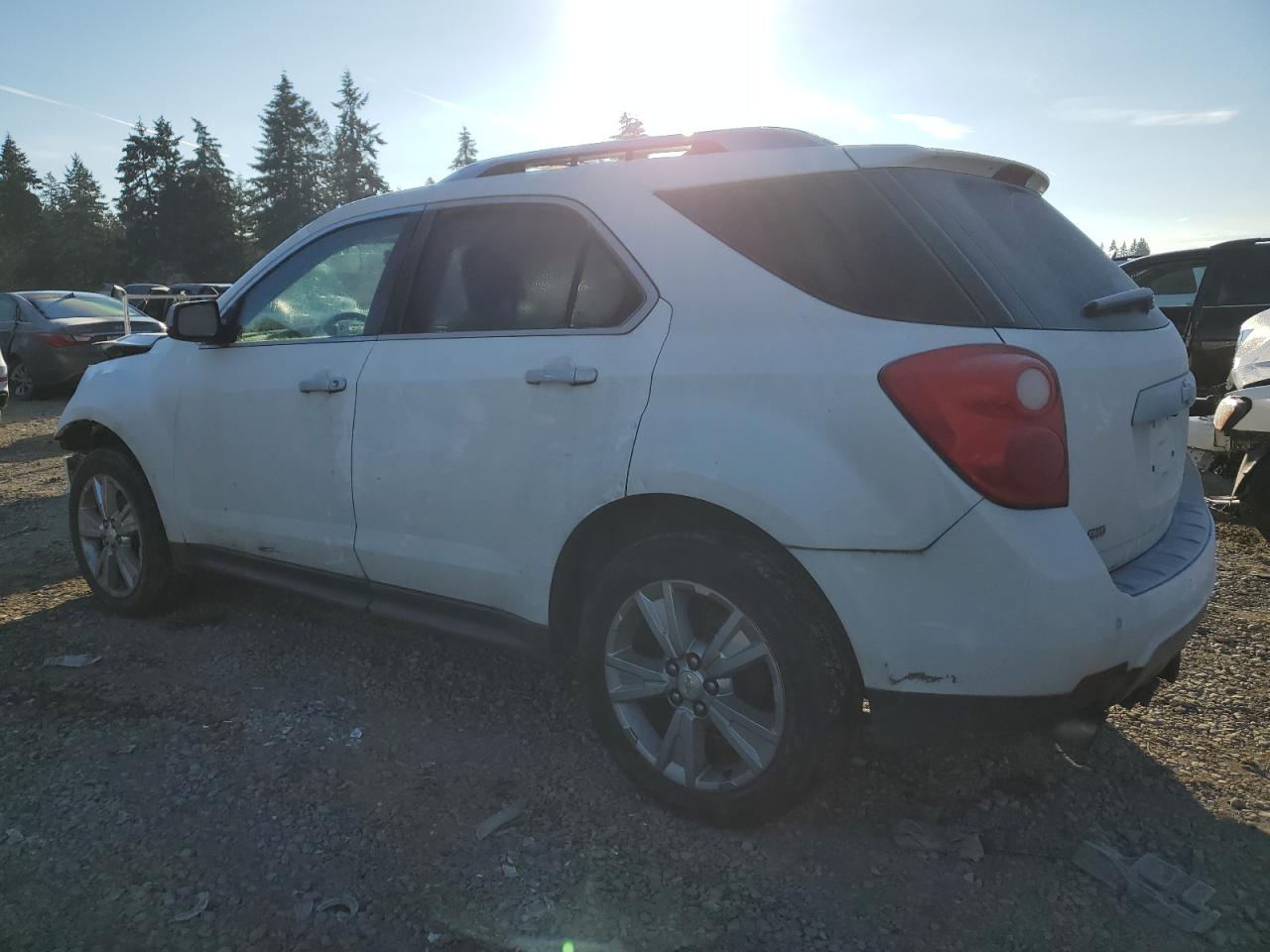 2011 Chevrolet Equinox - Image 2