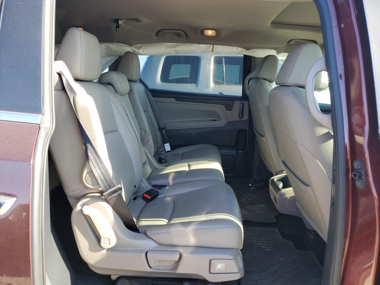2021 Honda Odyssey - Image 11