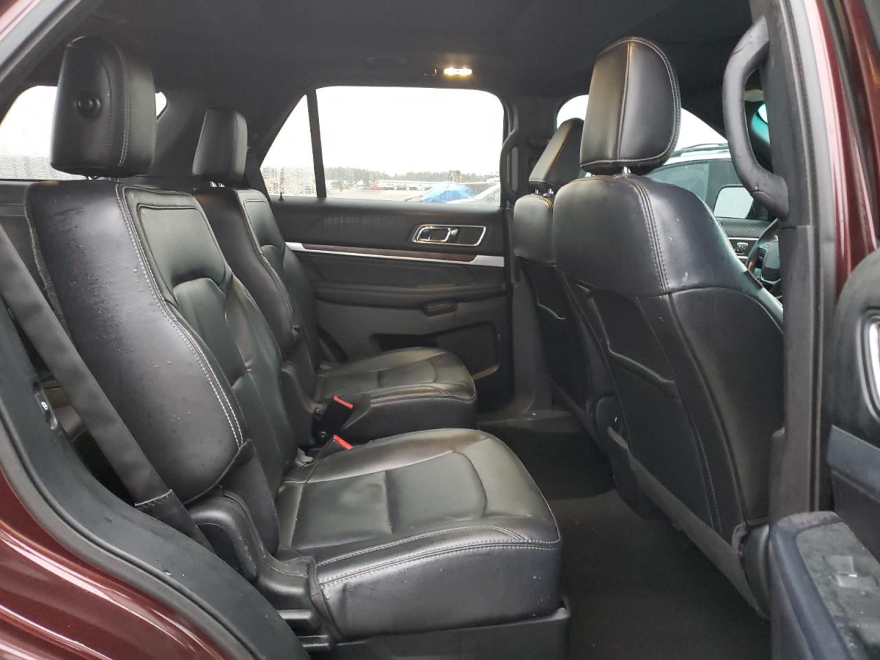 2018 Ford Explorer - Image 11