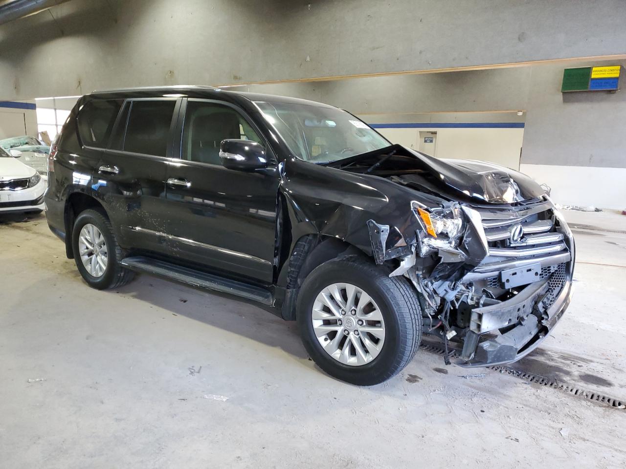 2018 Lexus GX - Image 4