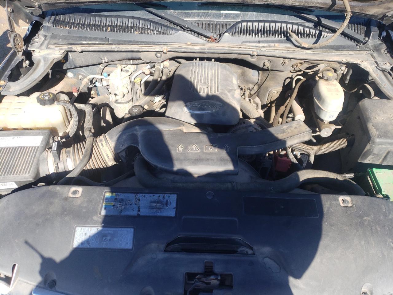 2004 Chevrolet Tahoe C1500 VIN: 1GNEC13Z74R148586 Lot: 87933485