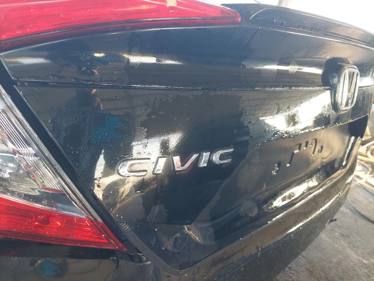 NLAFC5675JW001913 - 2018 HONDA CIVIC - #43091655