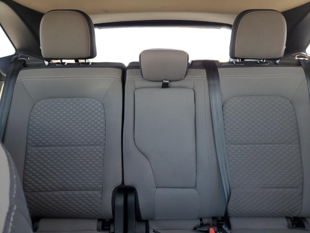 2020 Ford Escape - Image 10