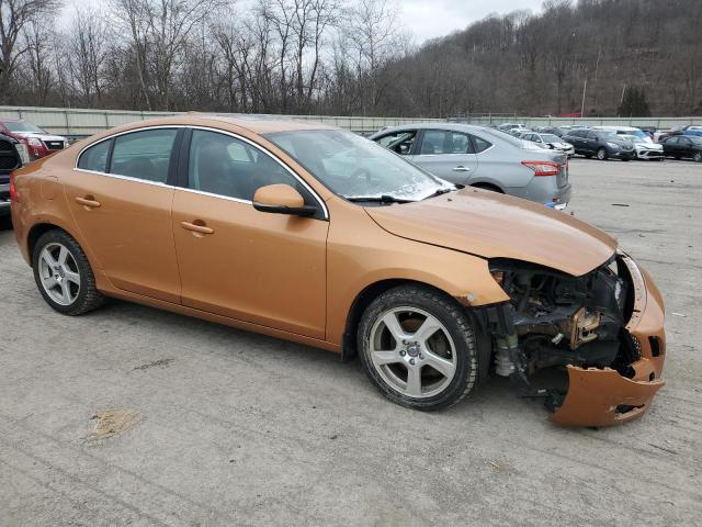  VOLVO S60 2012 Оранжевий