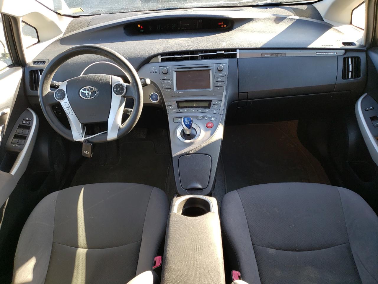 2013 Toyota Prius - Image 8