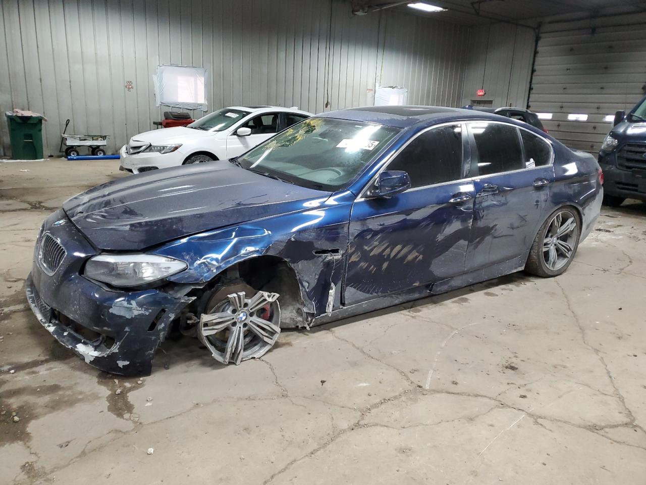 2012 BMW 5er - Image 1