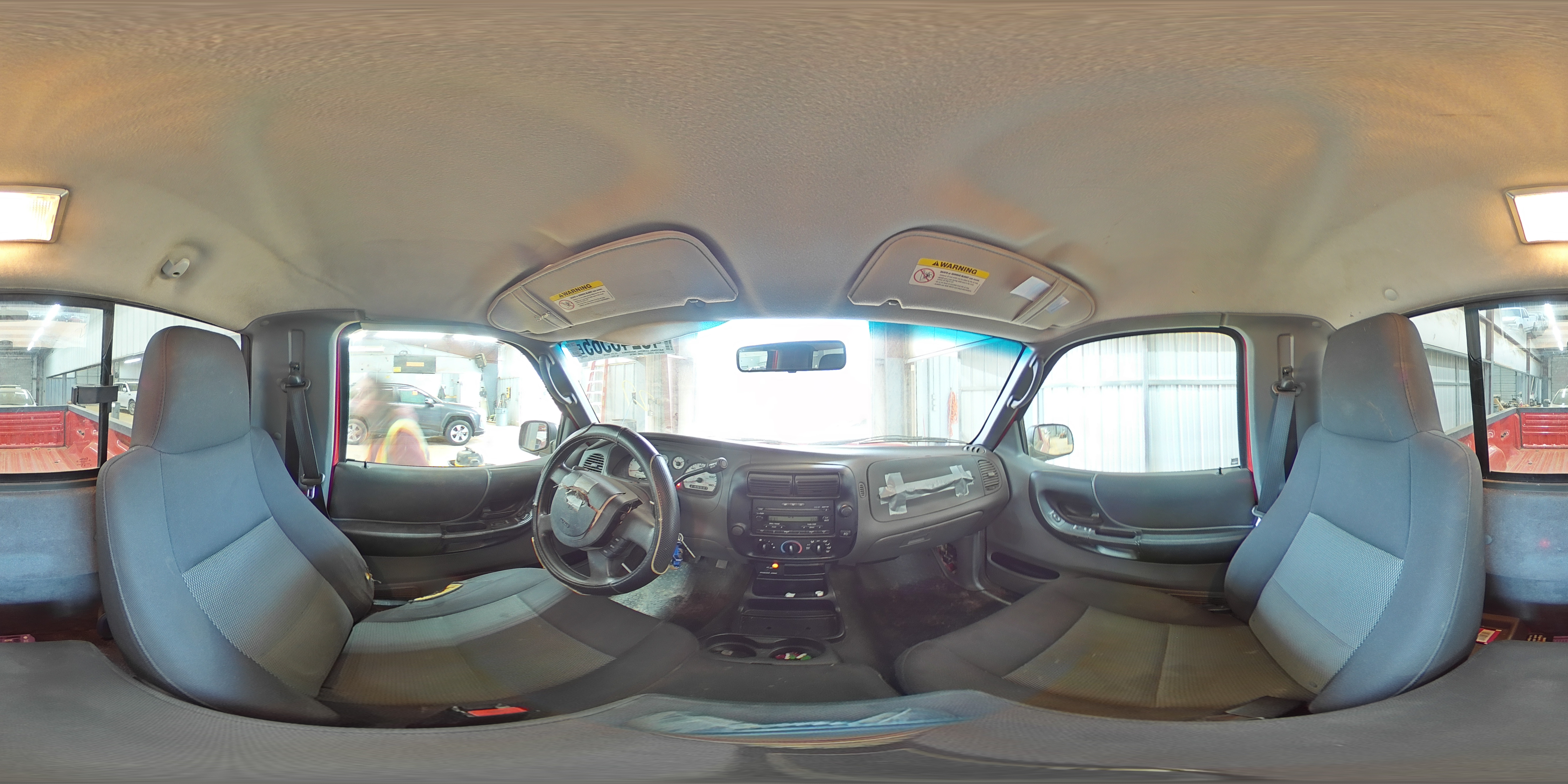 2004 Ford Ranger - Image 13
