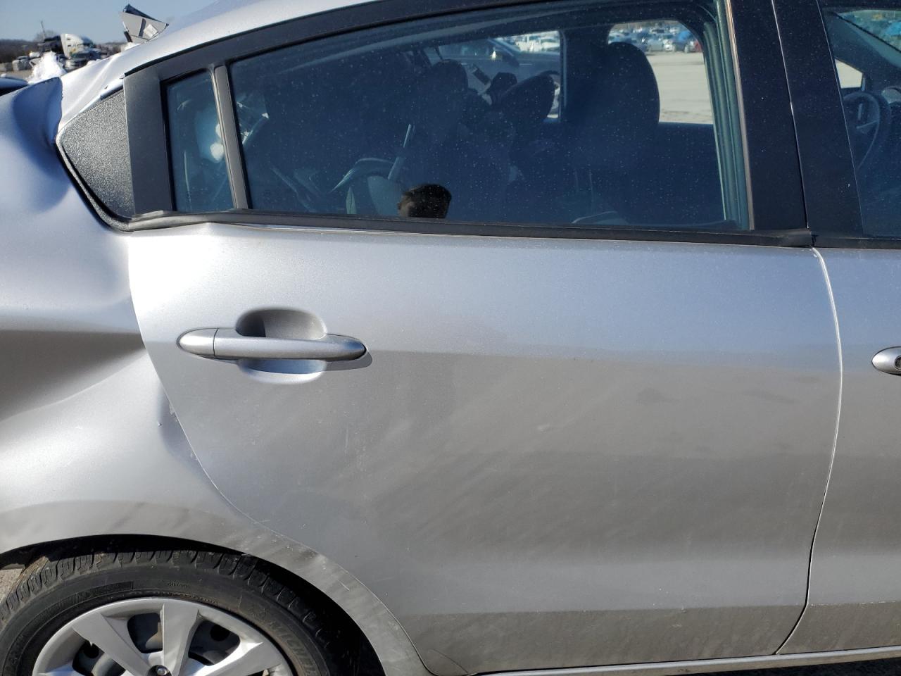 2014 Kia Rio - Image 11