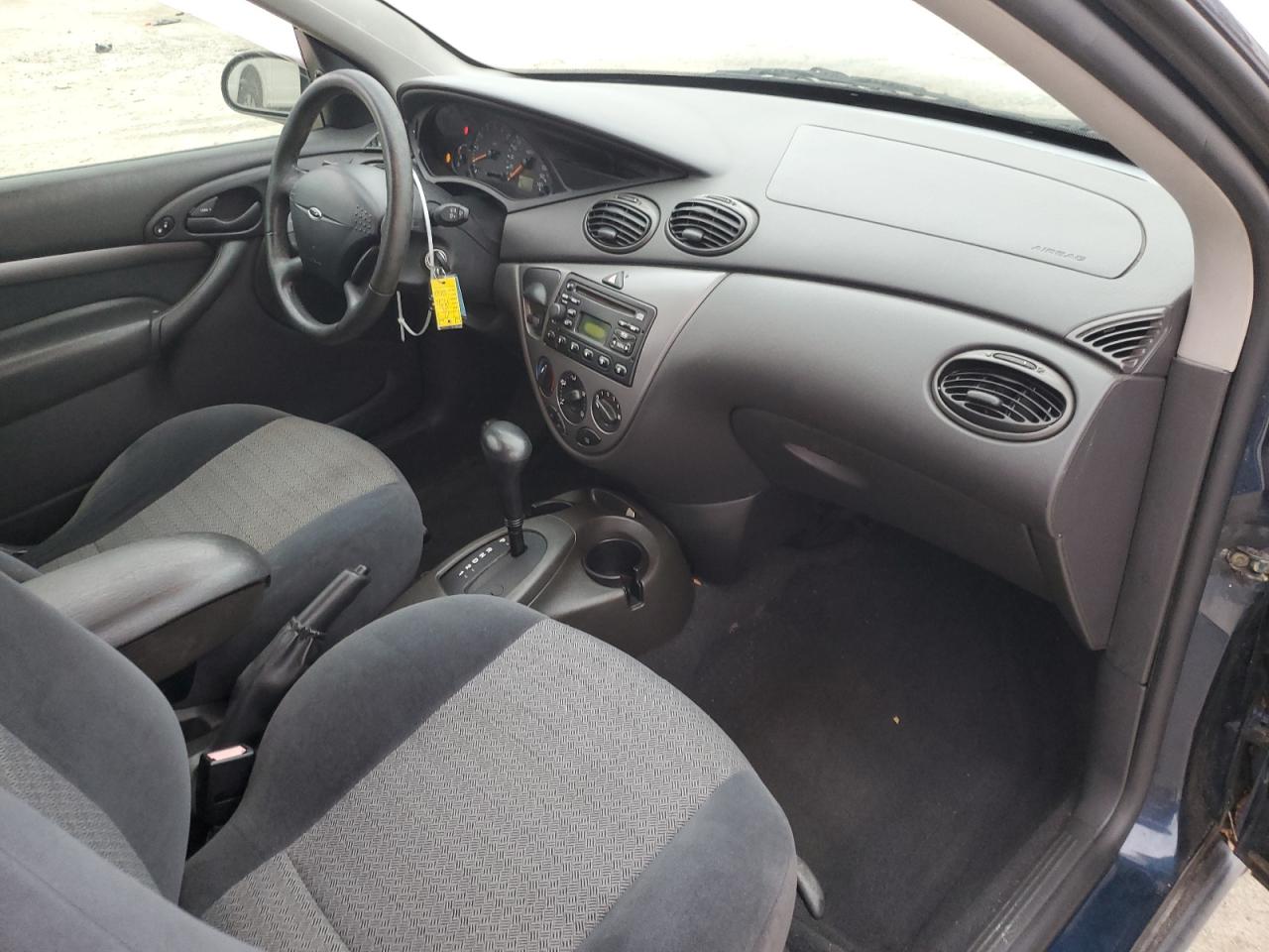 2001 Ford Focus - Image 8