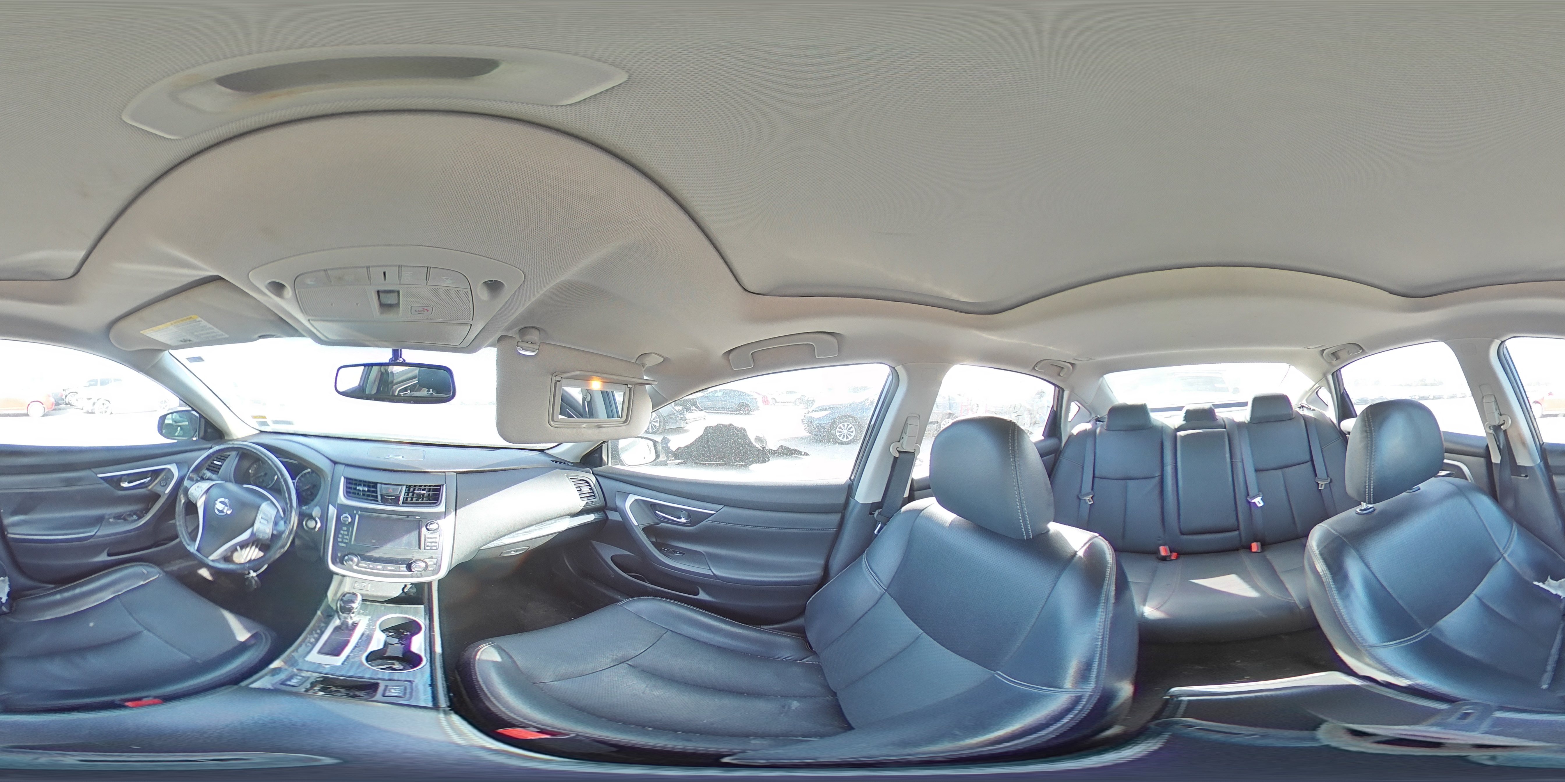 2017 Nissan Altima - Image 12