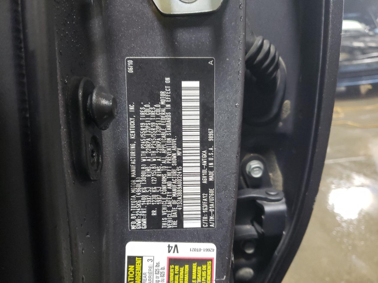 2010 Toyota Venza - Image 12