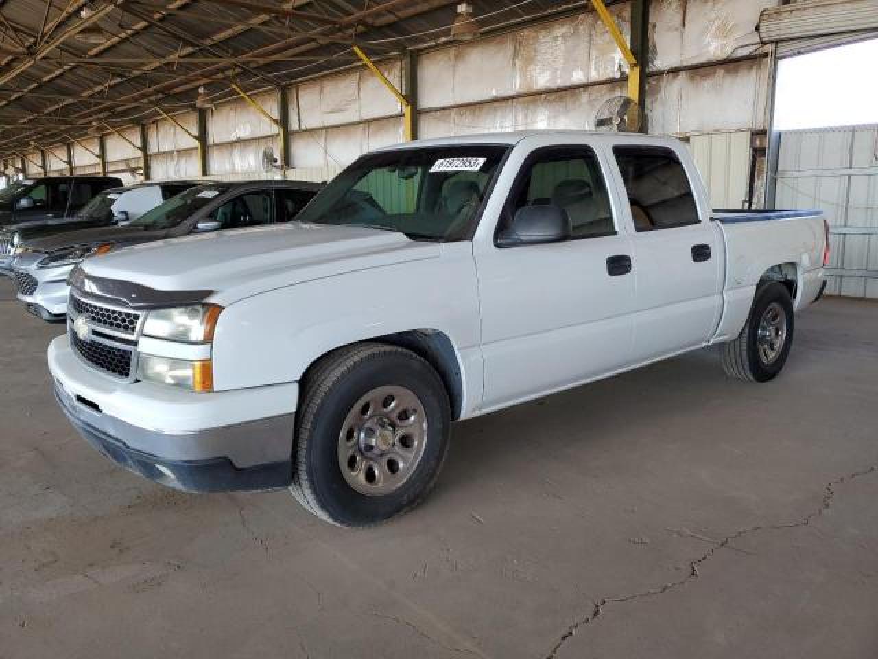 2006 Chevrolet Silverado - Image 4