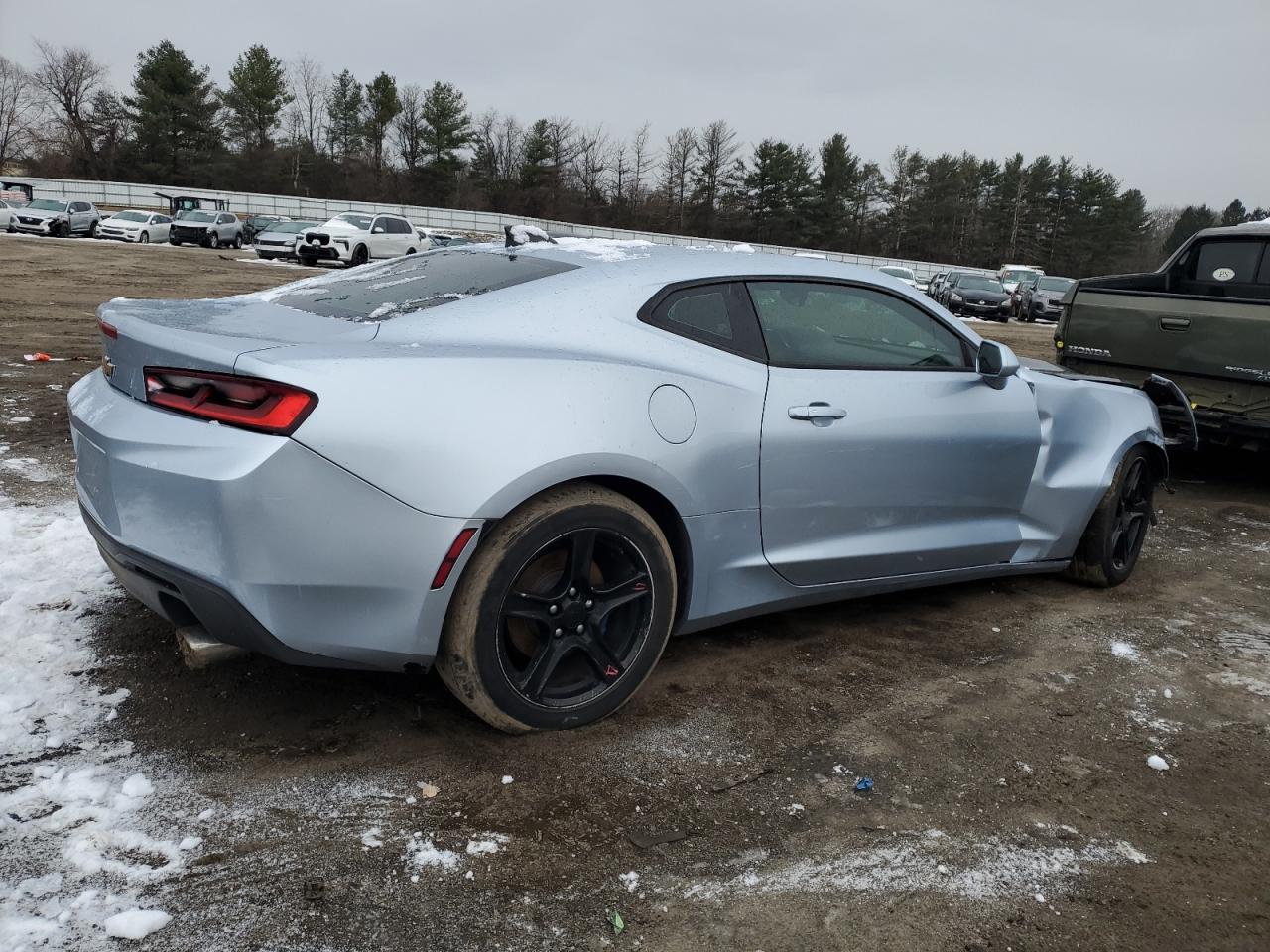 2018 Chevrolet Camaro - Image 3
