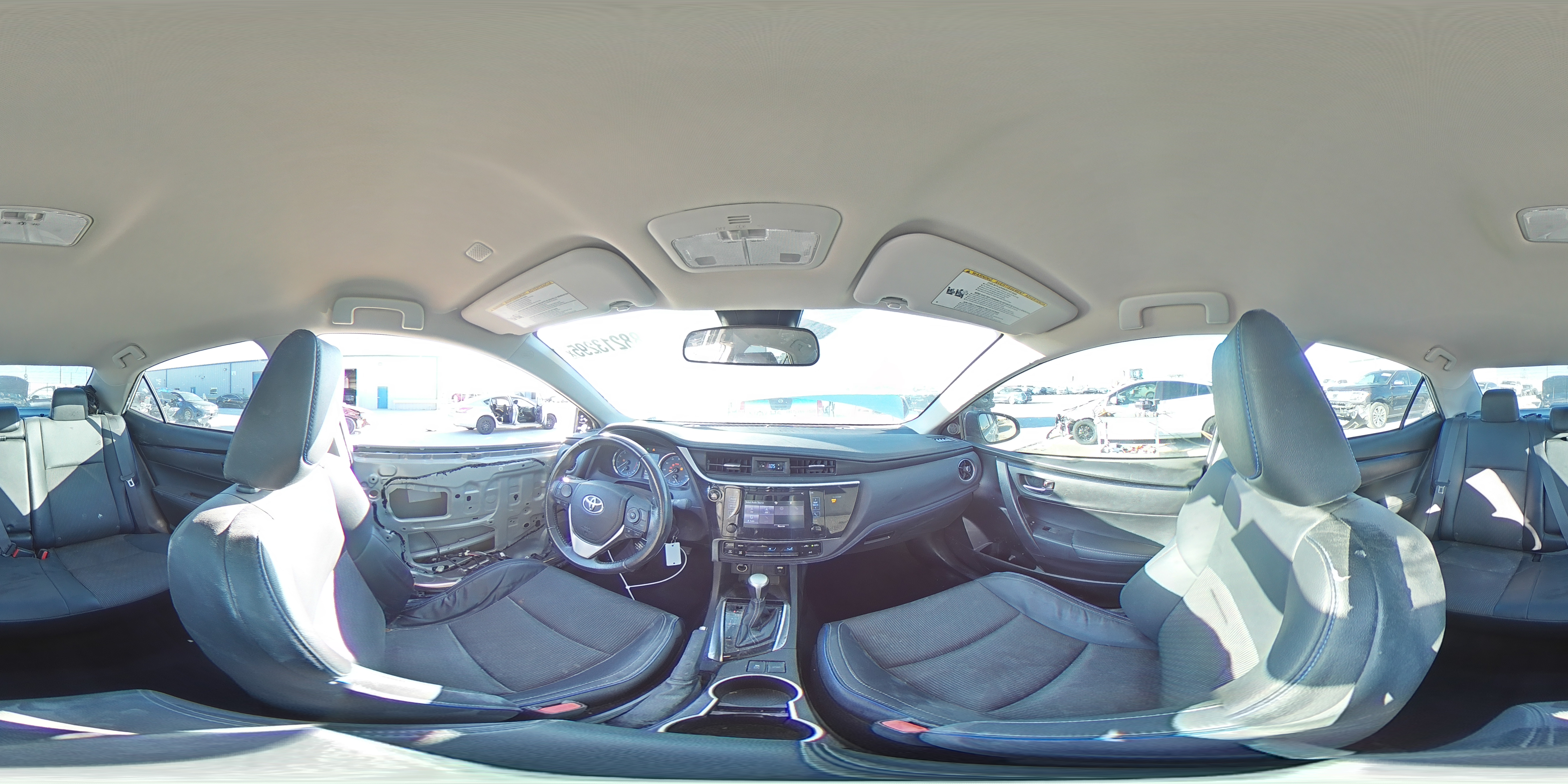 2019 Toyota Corolla - Image 15