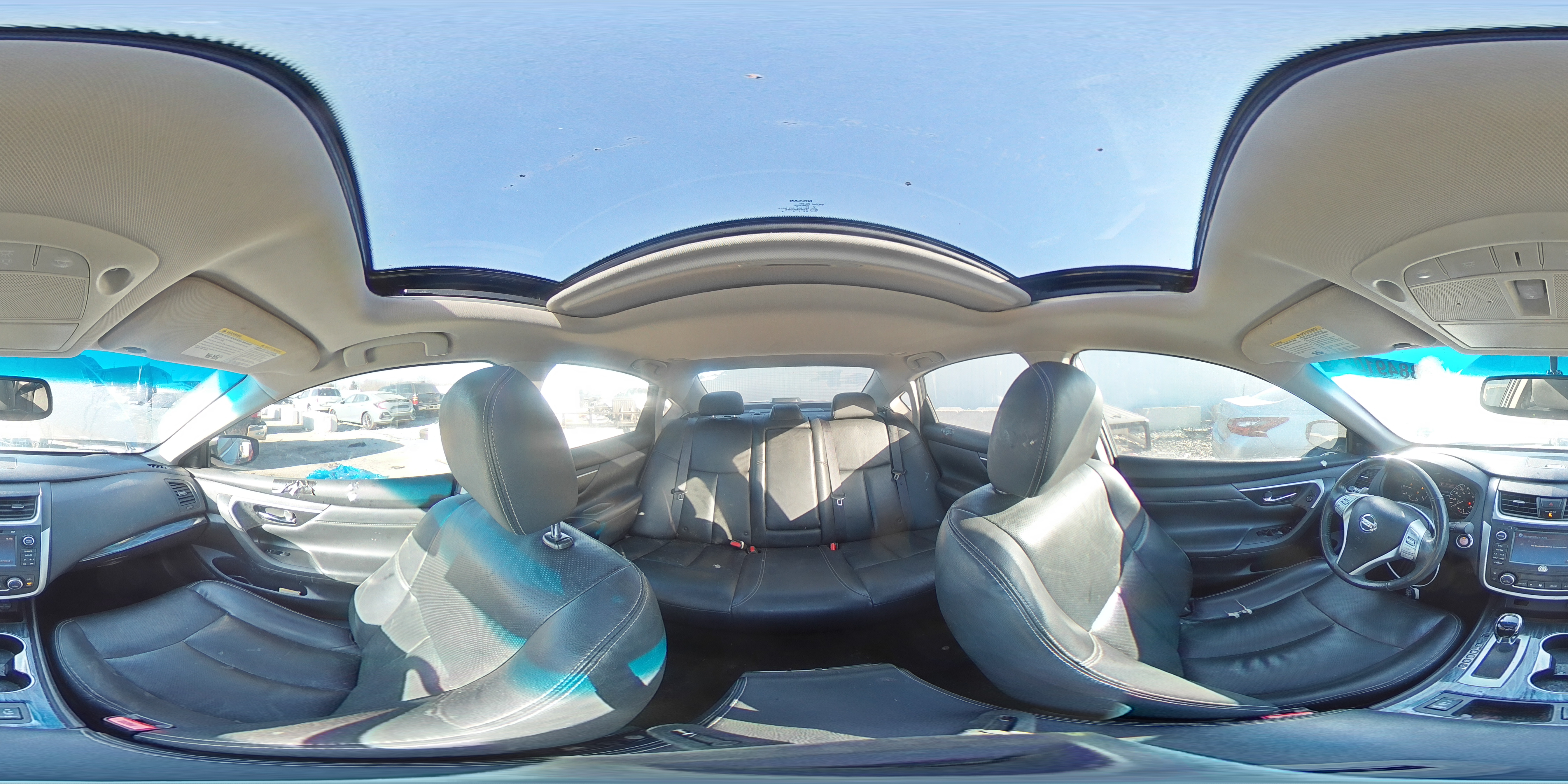 2016 Nissan Altima - Image 14
