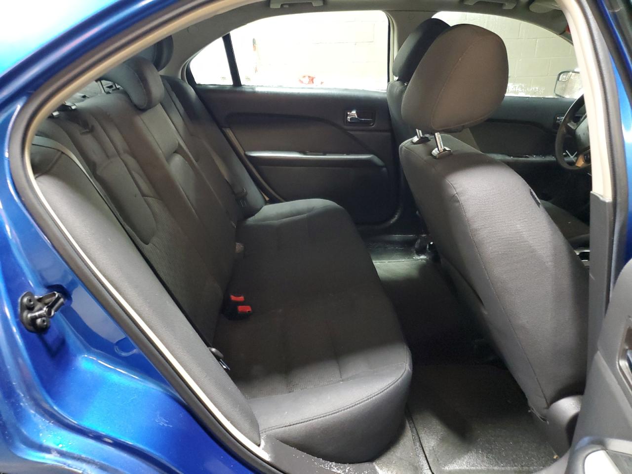 2011 Ford Fusion - Image 10