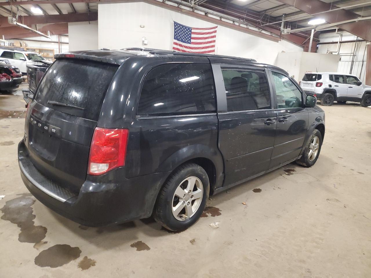 2012 Dodge Caravan - Image 3