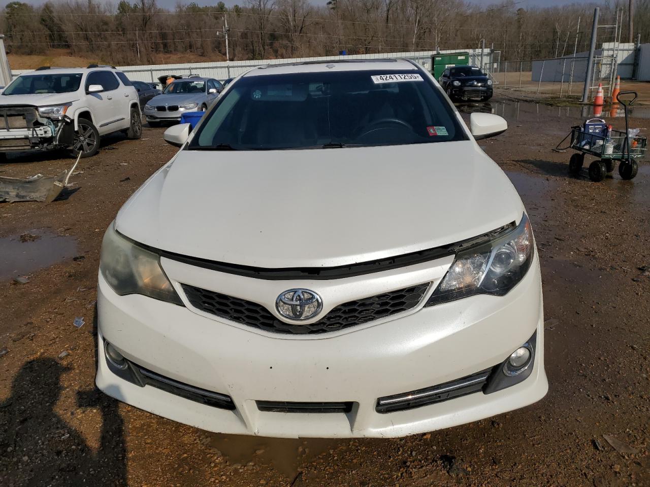 2014 Toyota Camry - Image 5