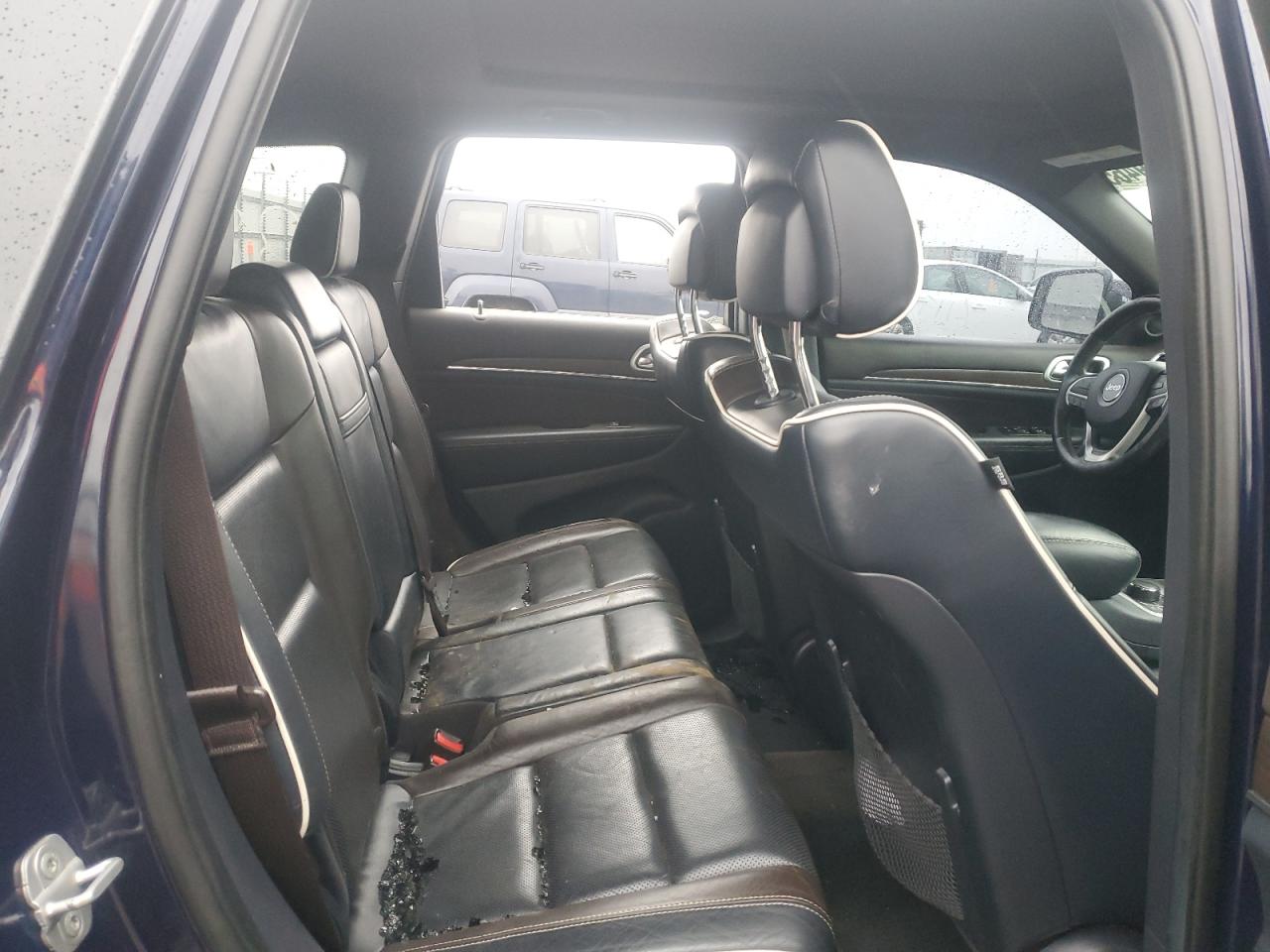 2014 Jeep Grand Cherokee - Image 11