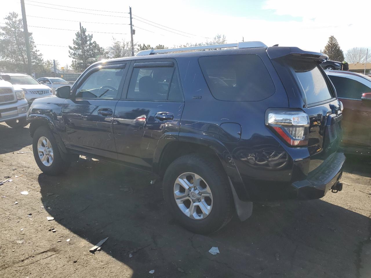 2015 Toyota 4Runner - Image 2