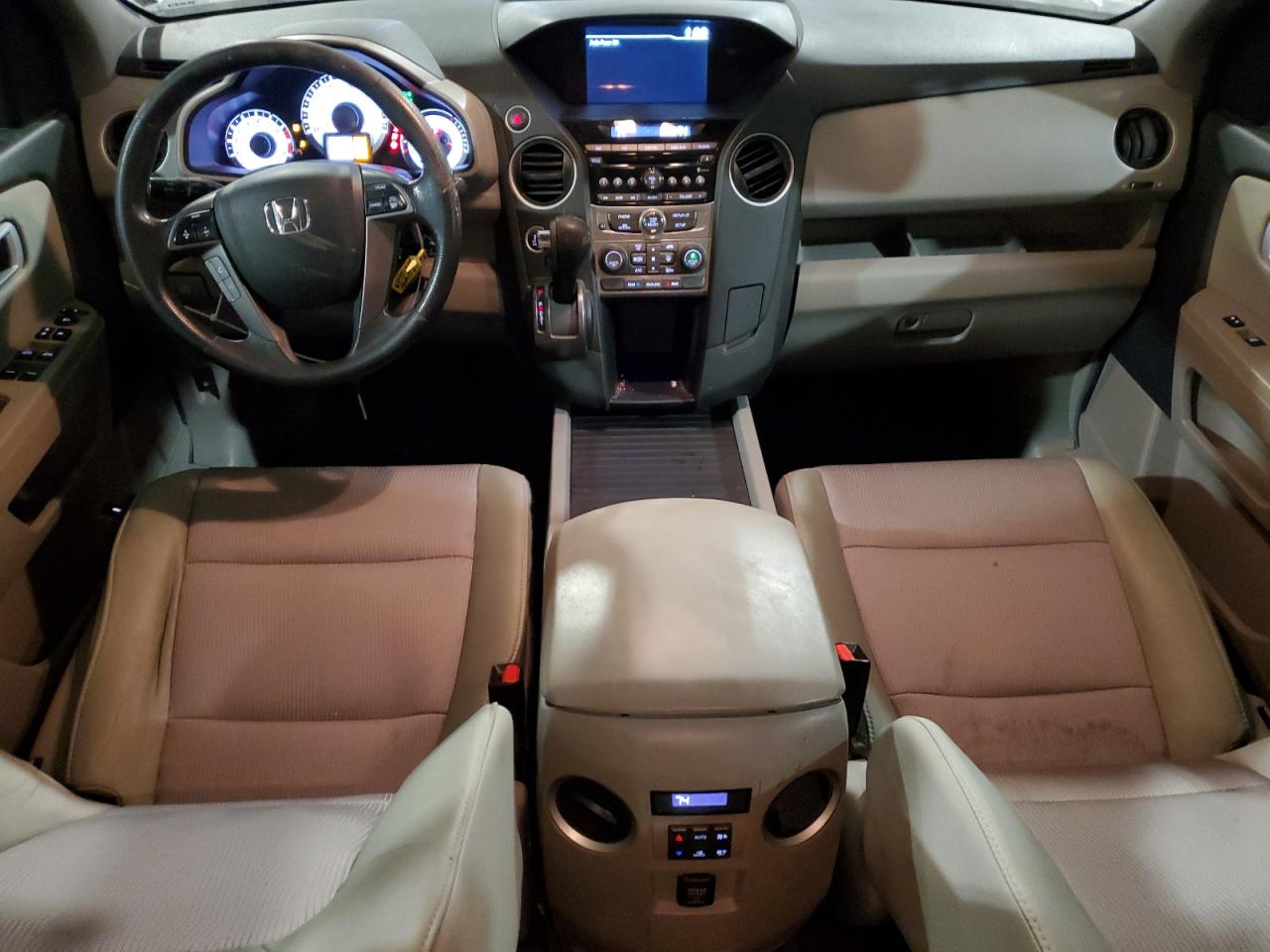 2015 Honda Pilot - Image 8