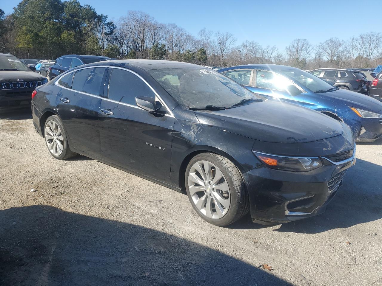 2018 Chevrolet Malibu - Image 4