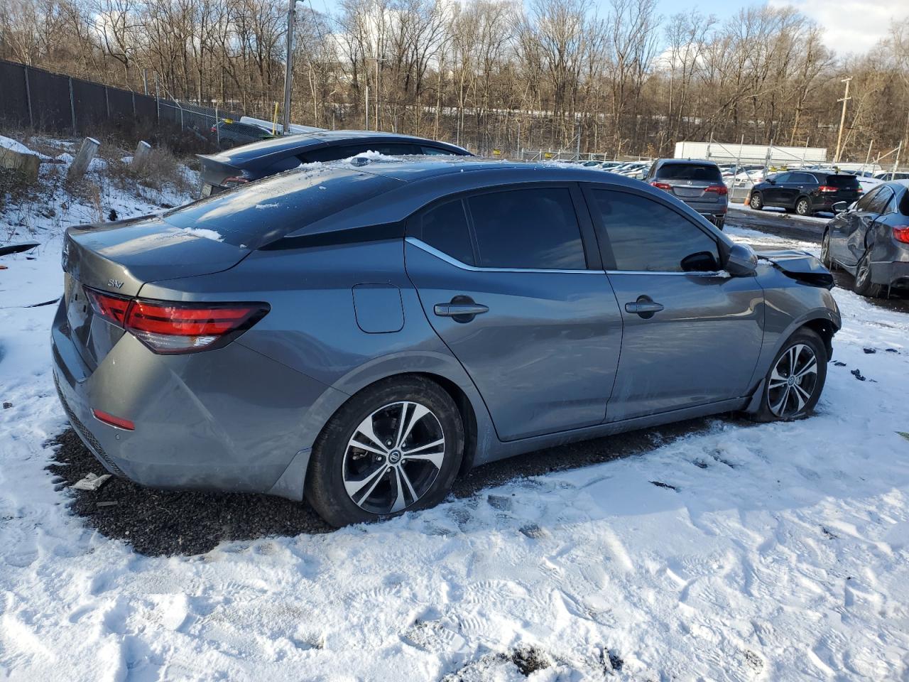 2022 Nissan Sentra - Image 3