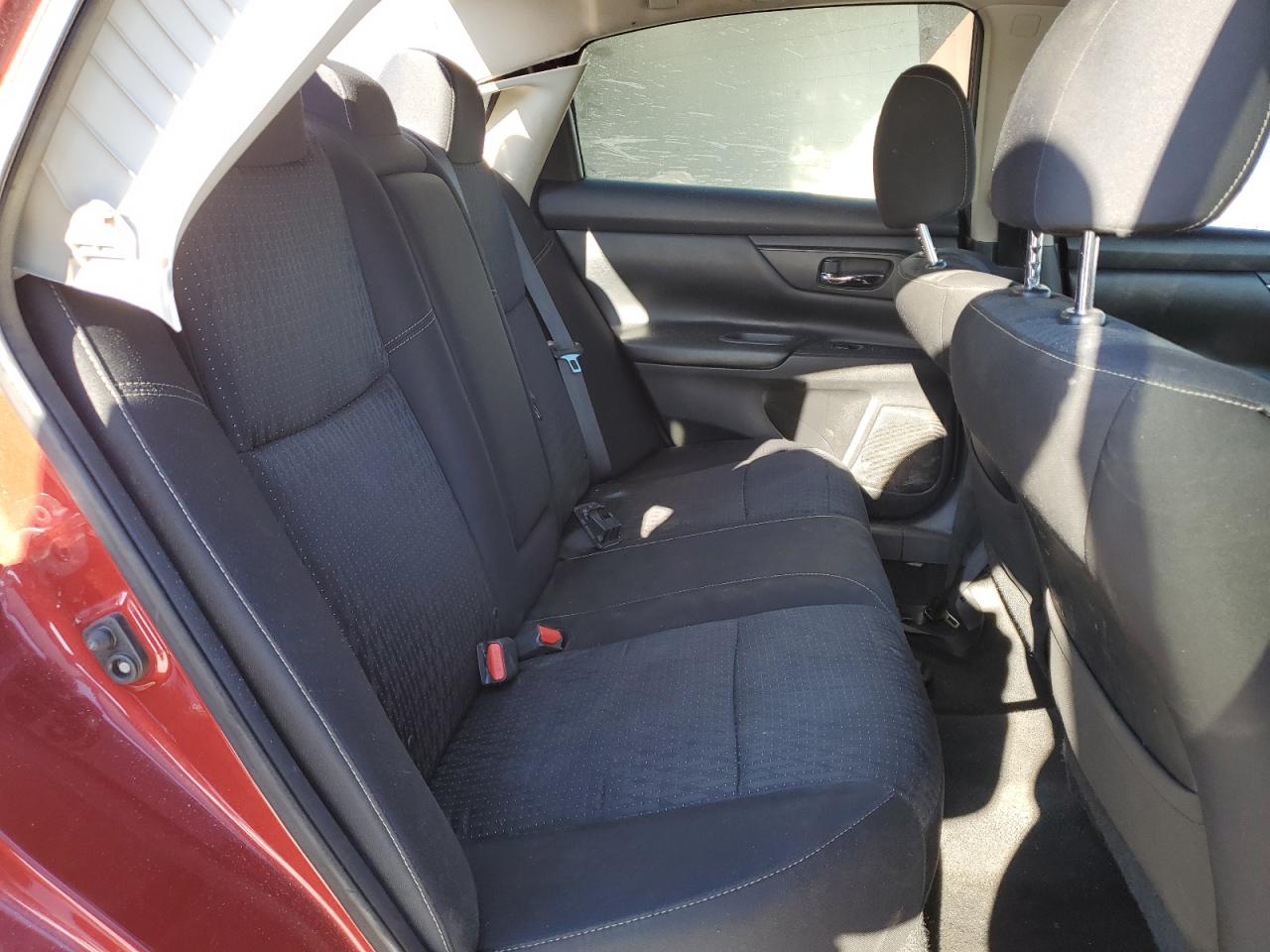 2016 Nissan Altima - Image 10