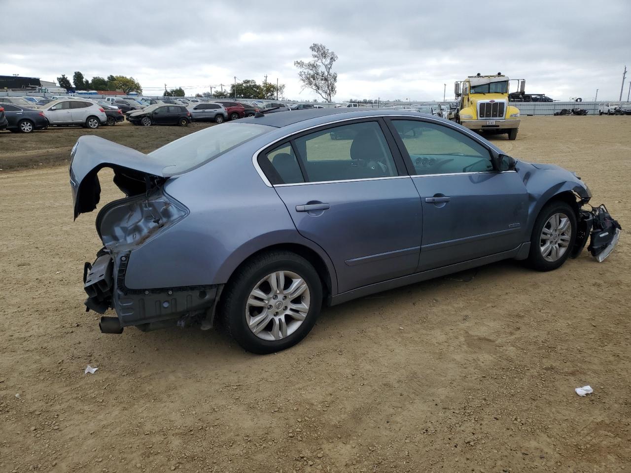 2010 Nissan Altima - Image 3
