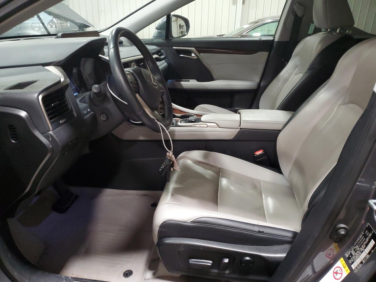 2016 Lexus RX - Image 7