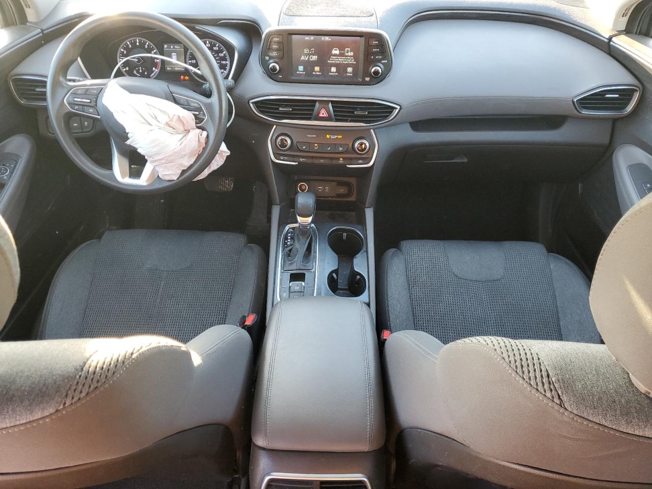 2019 Hyundai Santa Fe - Image 8
