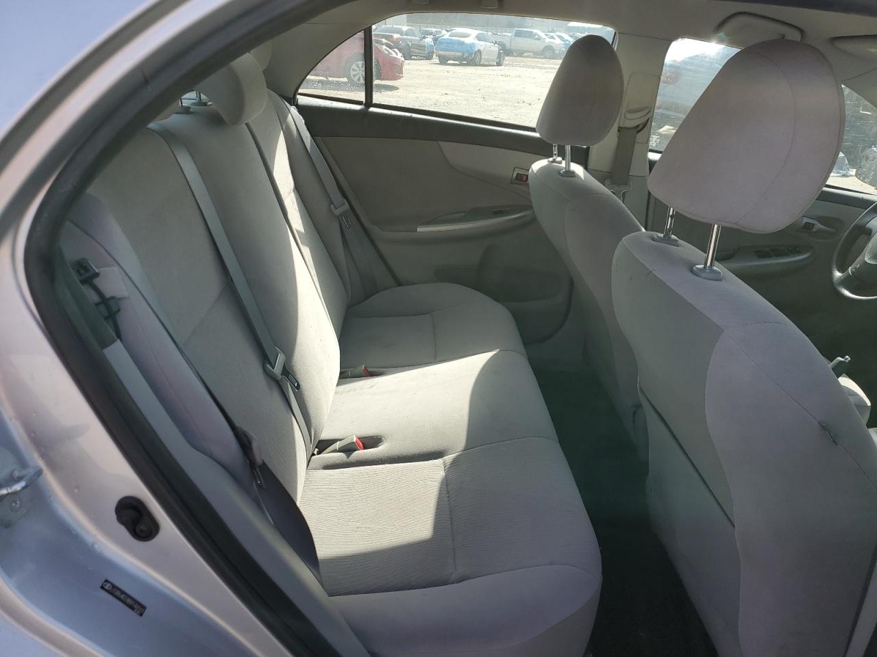 2011 Toyota Corolla - Image 10