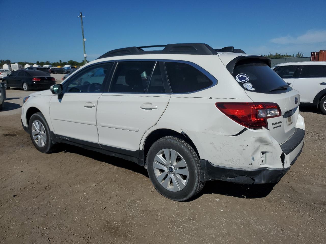 2017 Subaru Outback - Image 2