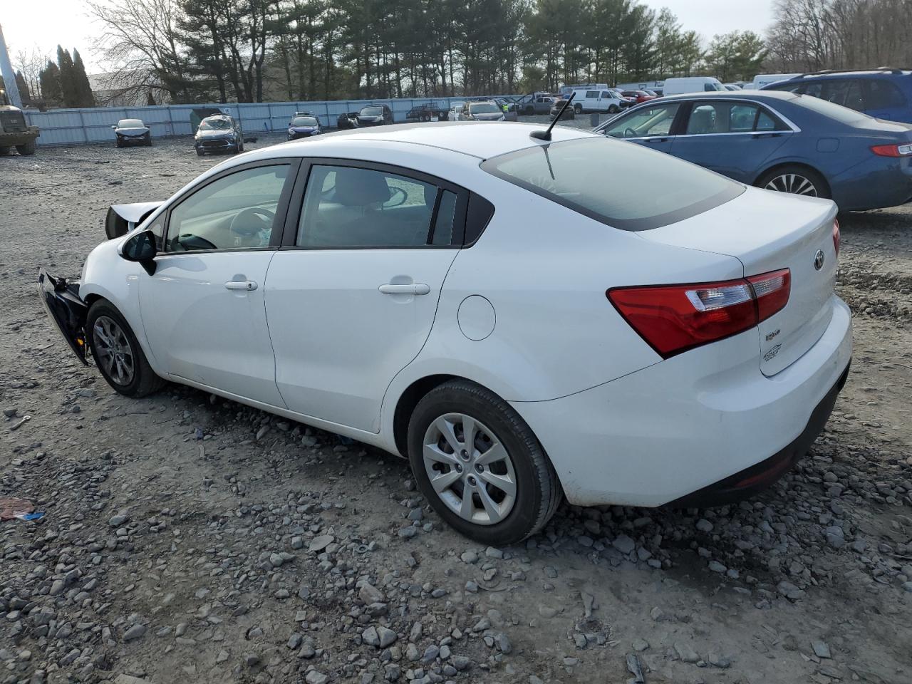 2014 Kia Rio - Image 2