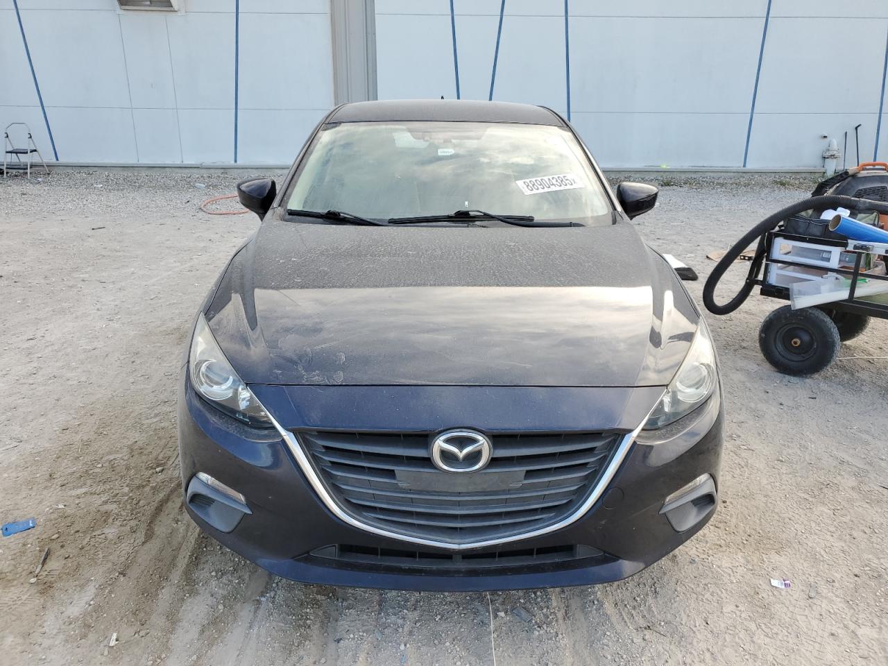 2016 Mazda 3 - Image 5