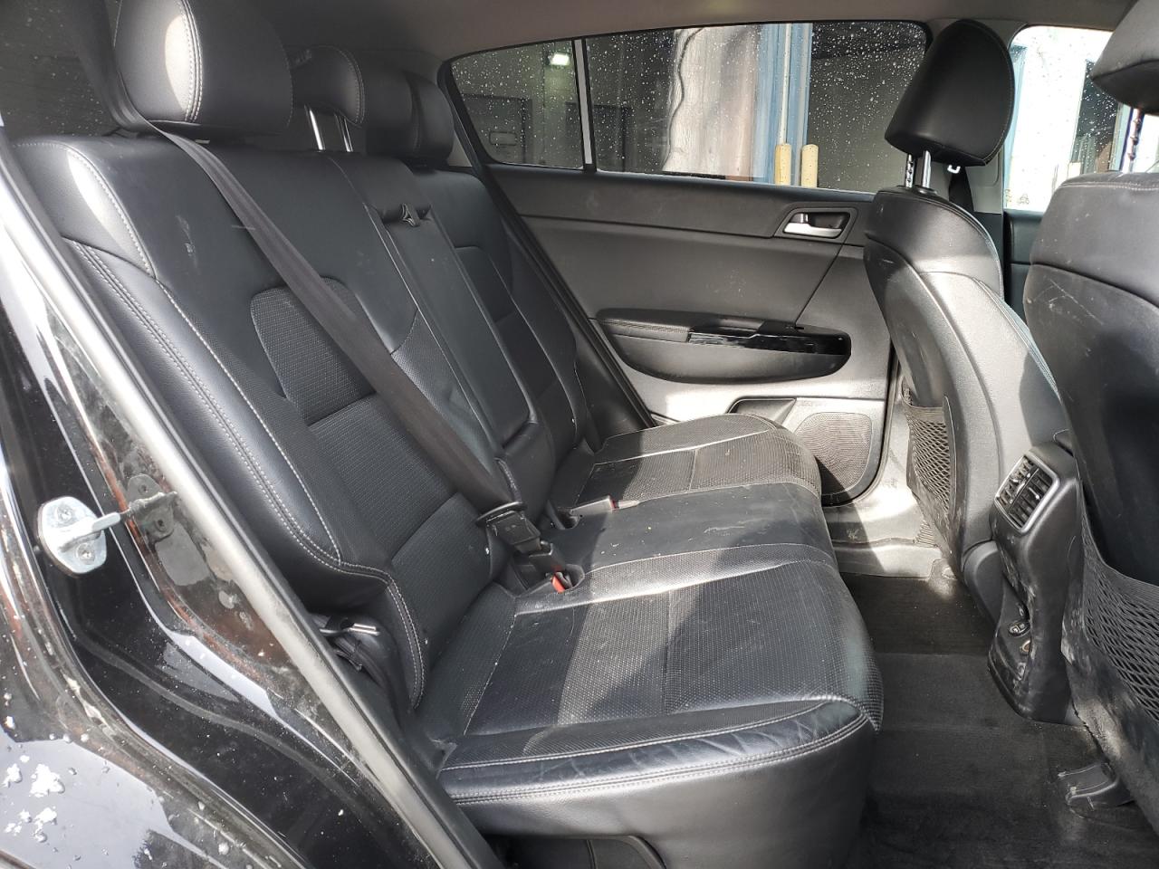 2020 Kia Sportage - Image 11
