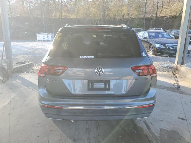  VOLKSWAGEN TIGUAN 2018 Szary